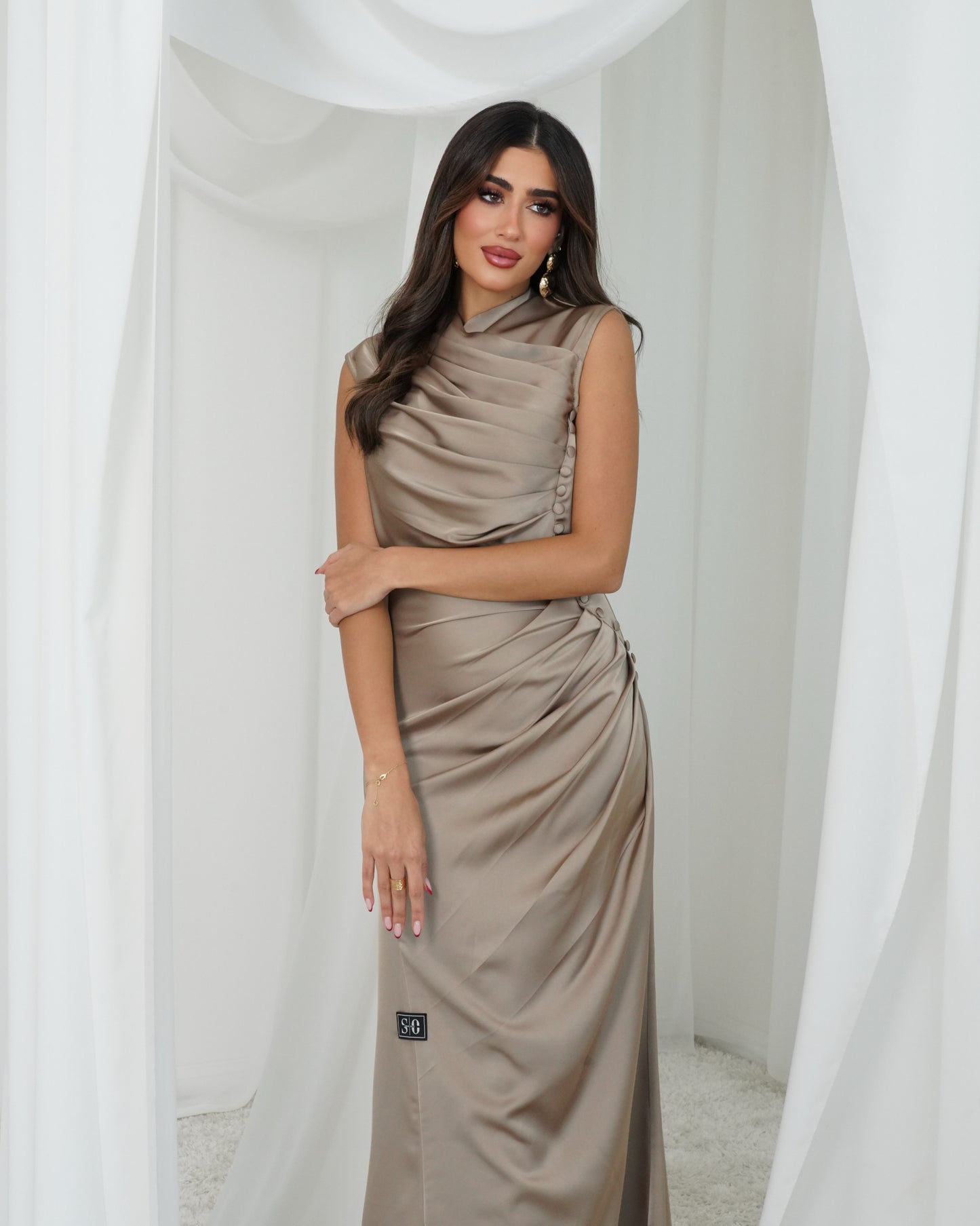 Golden dress with side pleats